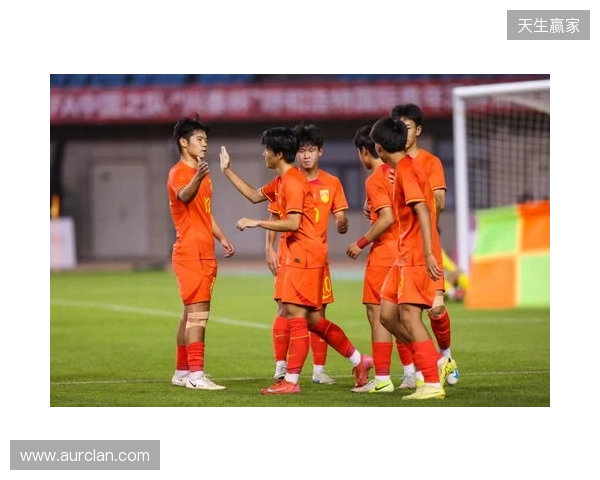 半场-U16中国男足1-1塔吉克斯坦男足U16 袁博涵造点并操刀命中 半场-U16中国男足1-1塔吉克斯坦男足U16 袁博涵造点并操刀命中